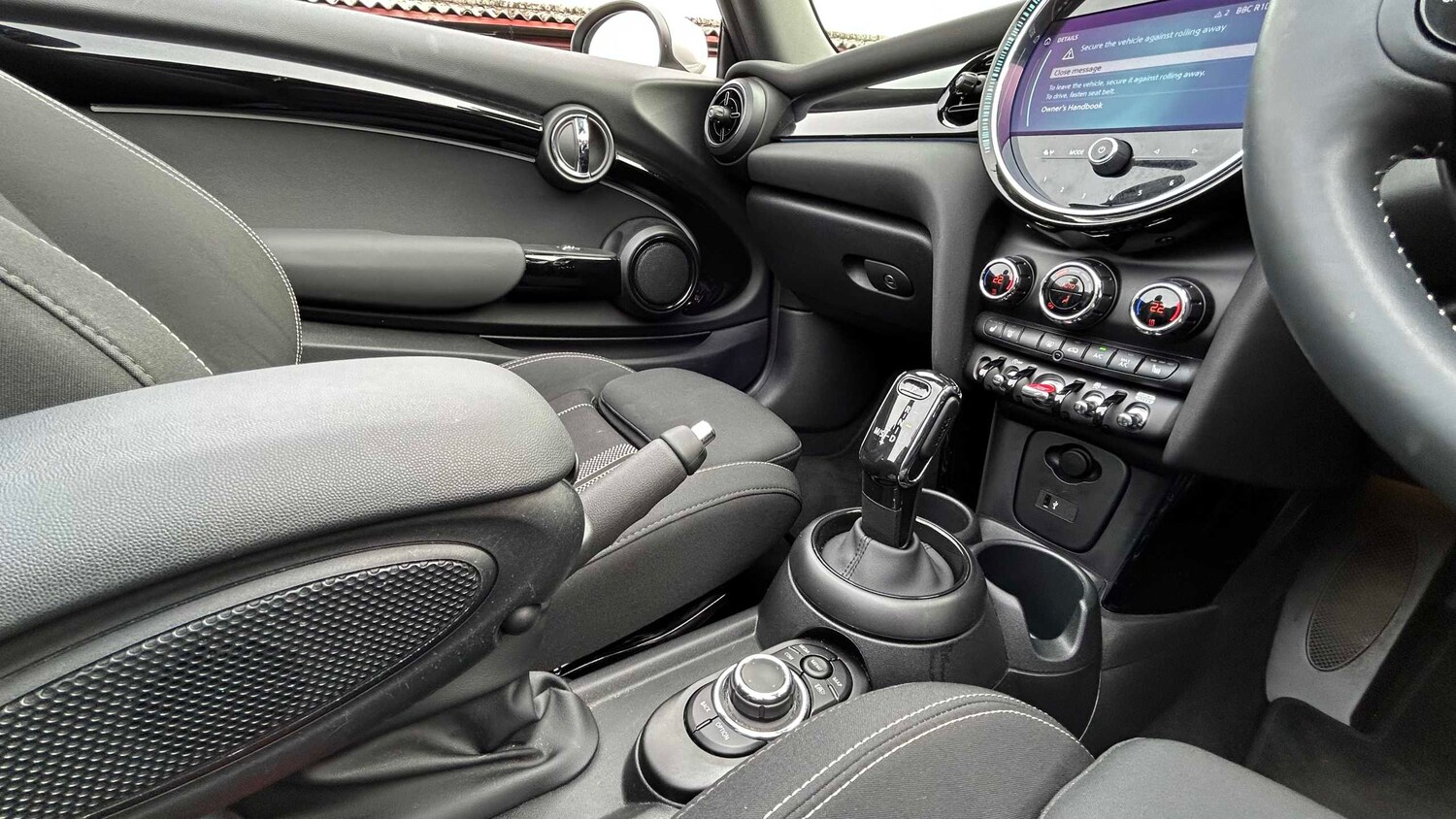 Used MINI Convertible 2023 for sale - 77995880: Photo 30