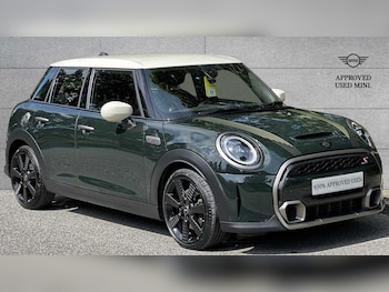 Used MINI Hatch 2023 for sale - 75523107: Photo