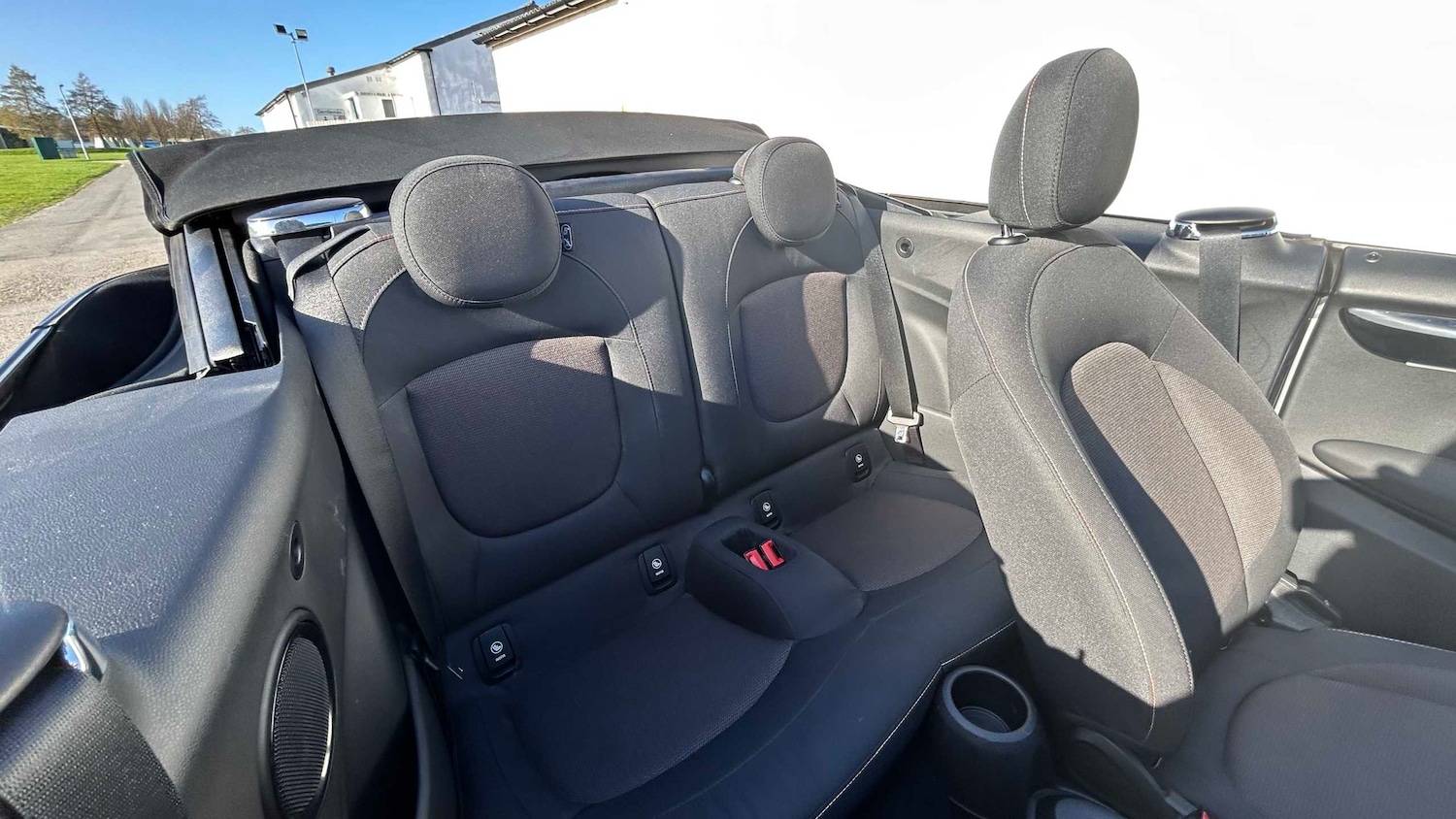 Used MINI Convertible 2022 for sale - 77787209: Photo 17