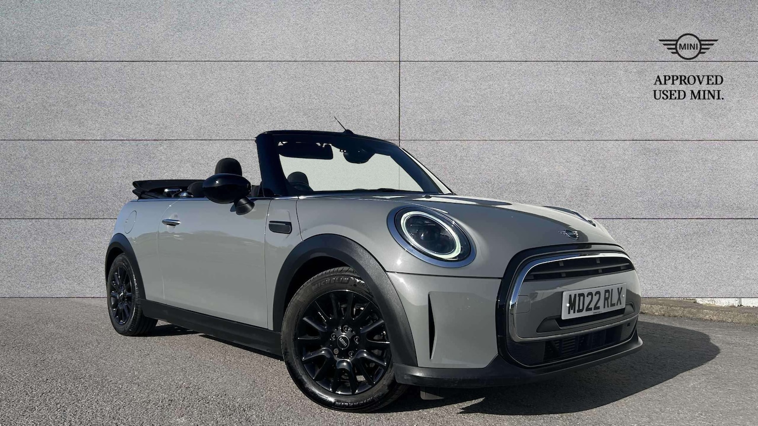 Used MINI Convertible 2022 for sale - 77787209: Photo 2