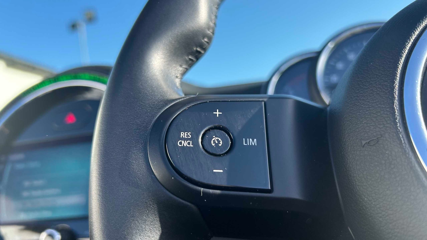 Used MINI Convertible 2022 for sale - 77787209: Photo 34