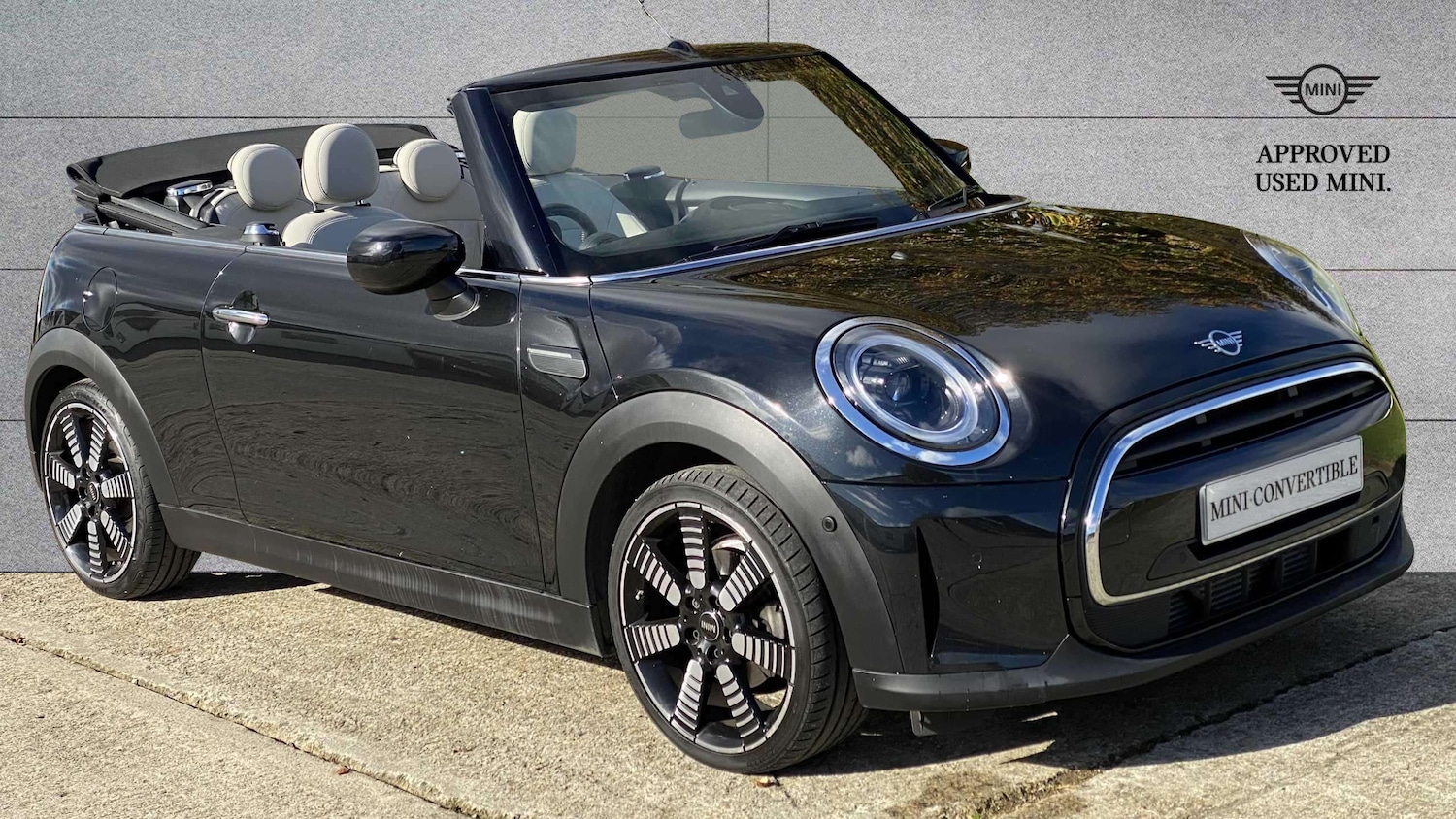 Used MINI Convertible 2023 for sale - 76191866: Photo 1