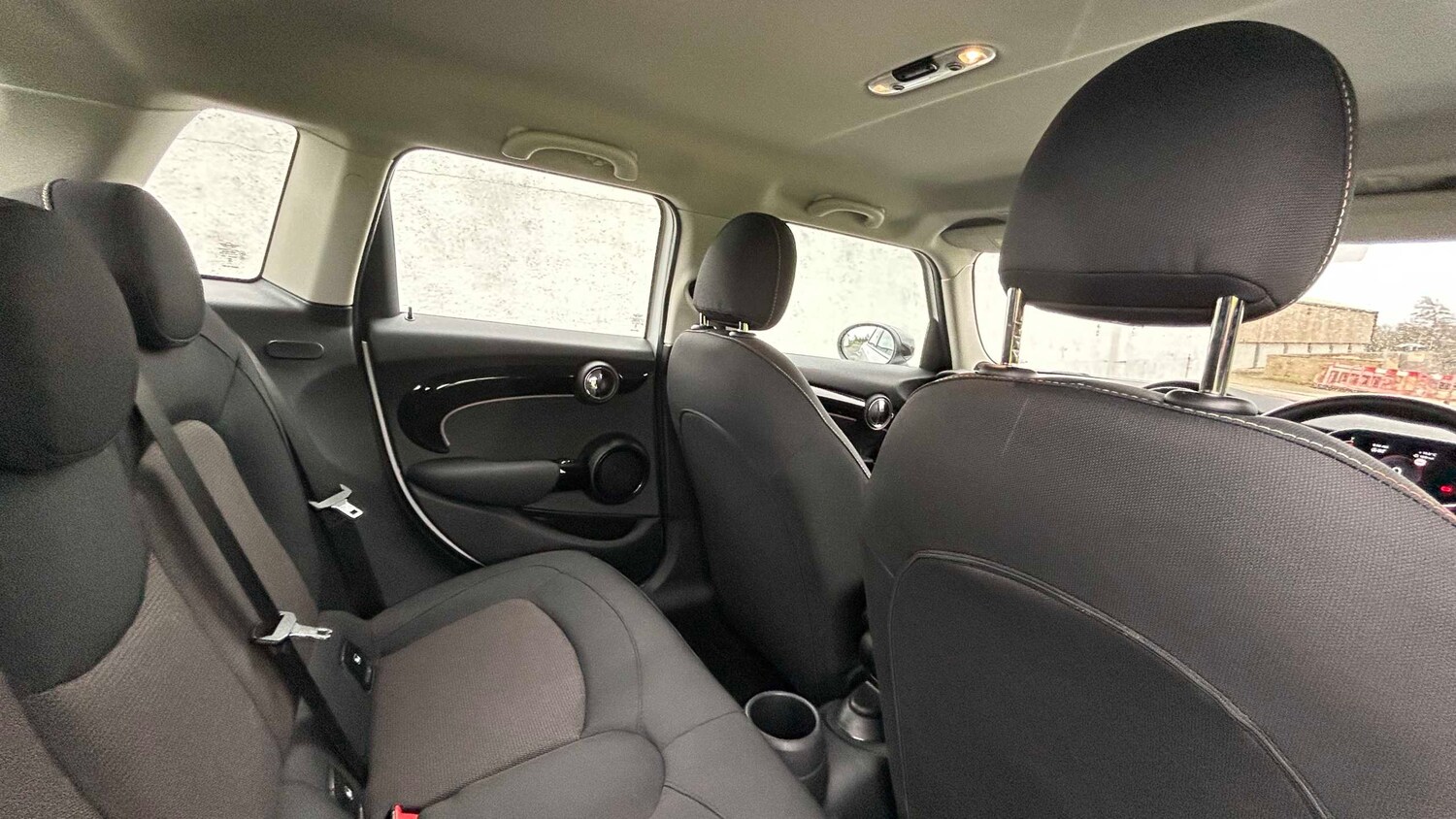 Used MINI Hatch 2024 for sale - 78010523: Photo 15