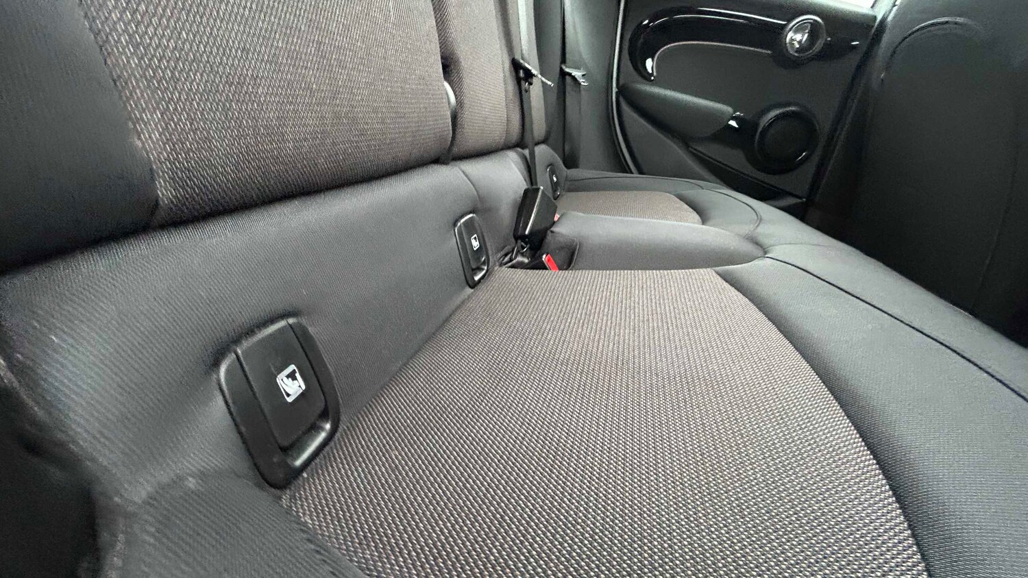 Used MINI Hatch 2024 for sale - 78010523: Photo 17