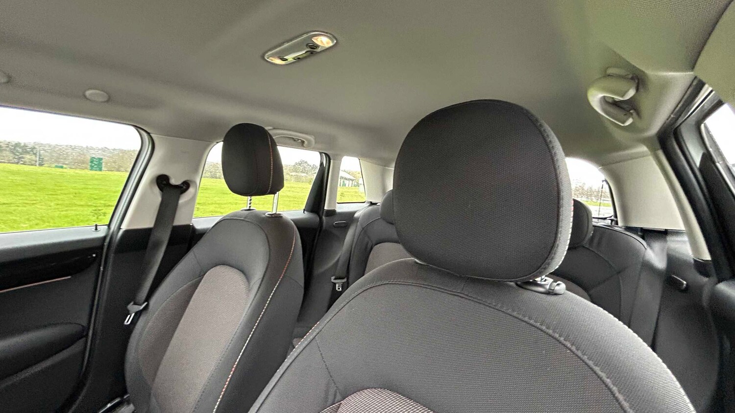 Used MINI Hatch 2024 for sale - 78010523: Photo 24