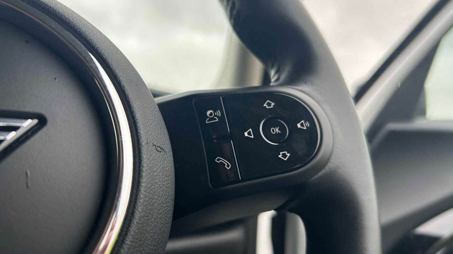 Used MINI Hatch 2024 for sale - 78010523: Photo 30