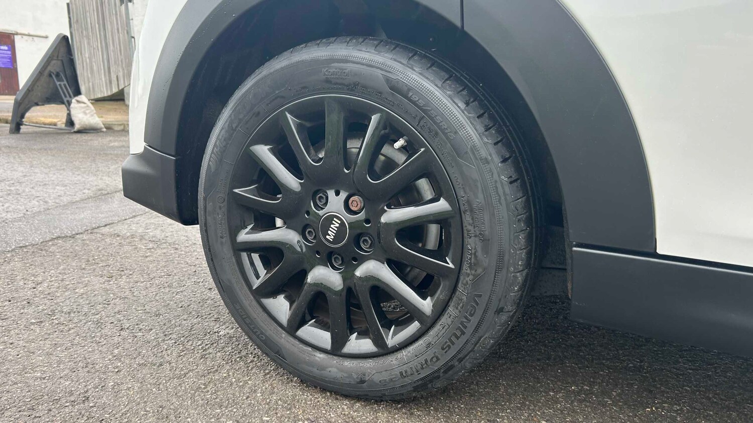 Used MINI Hatch 2024 for sale - 78010523: Photo 8