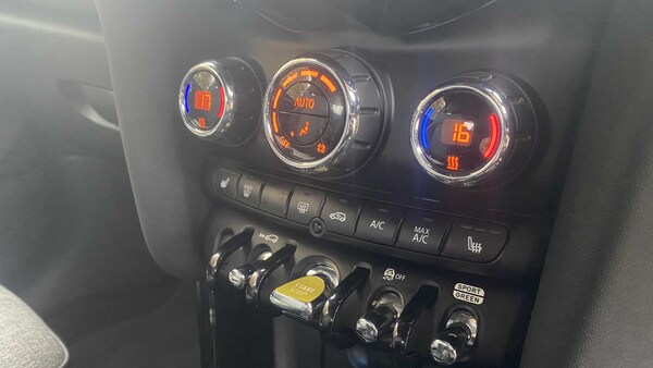 Used MINI Hatch 2022 for sale - 76262410: Photo 29