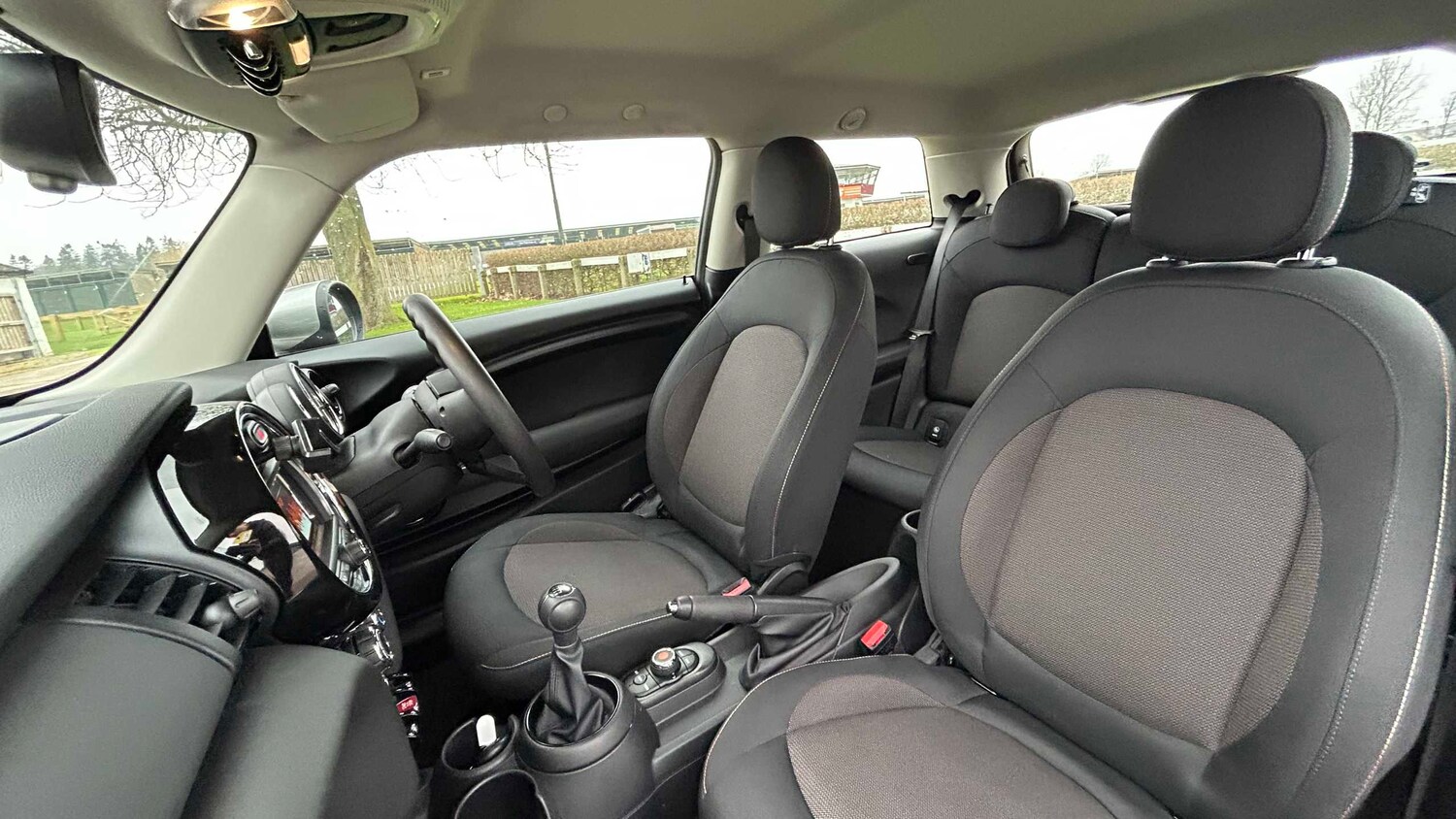 Used MINI Hatch 2019 for sale - 77615508: Photo 19