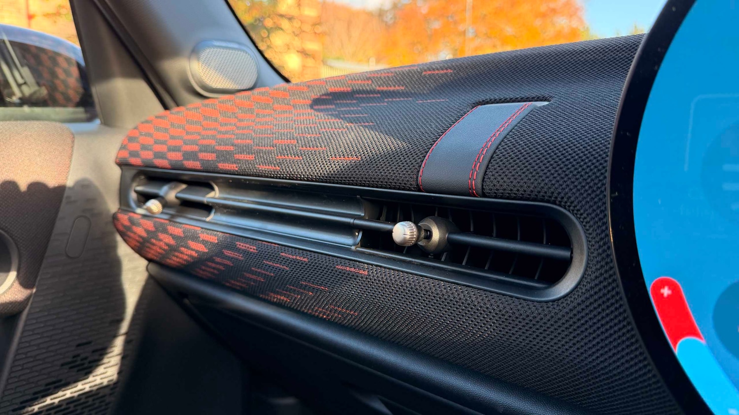 Used MINI Cooper 2025 for sale - 76442401: Photo 27