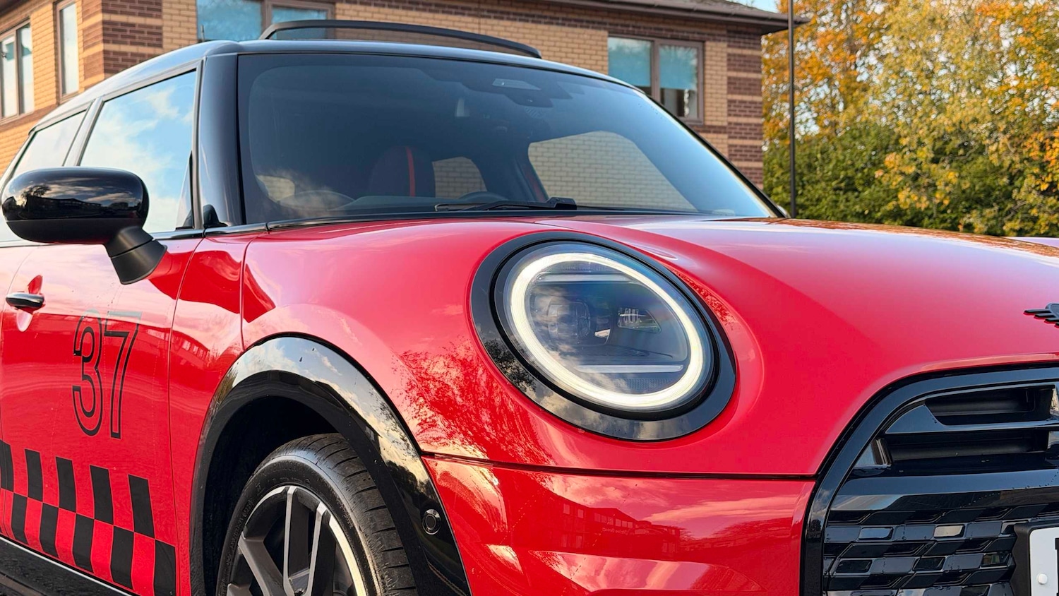 Used MINI Cooper 2025 for sale - 76442401: Photo 5