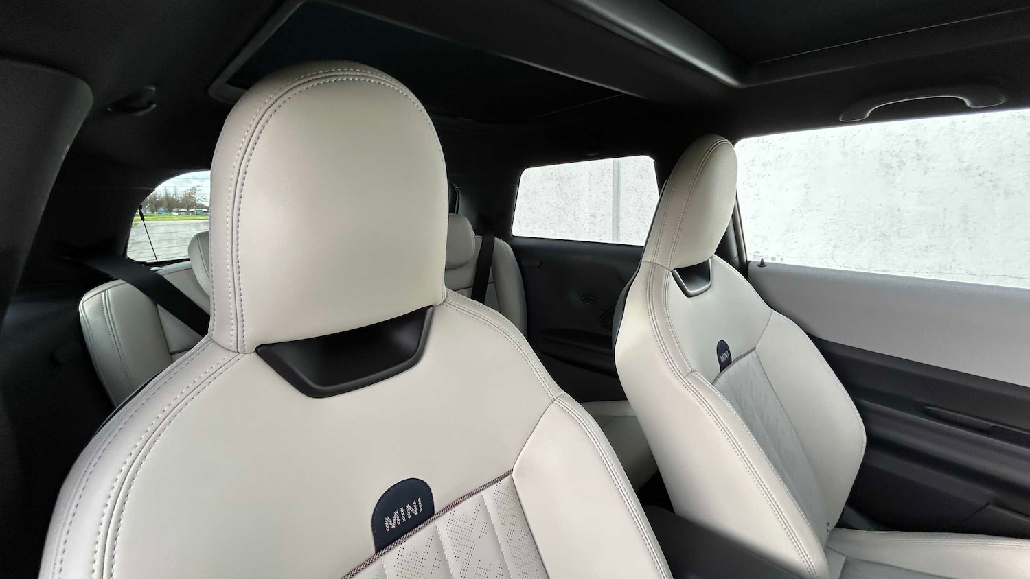 Used MINI Cooper 2024 for sale - 77913600: Photo 11