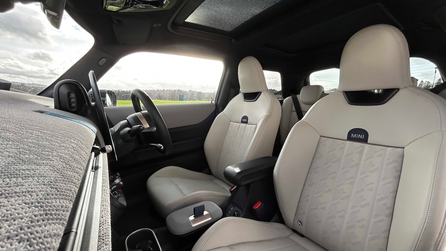 Used MINI Cooper 2024 for sale - 77913600: Photo 24