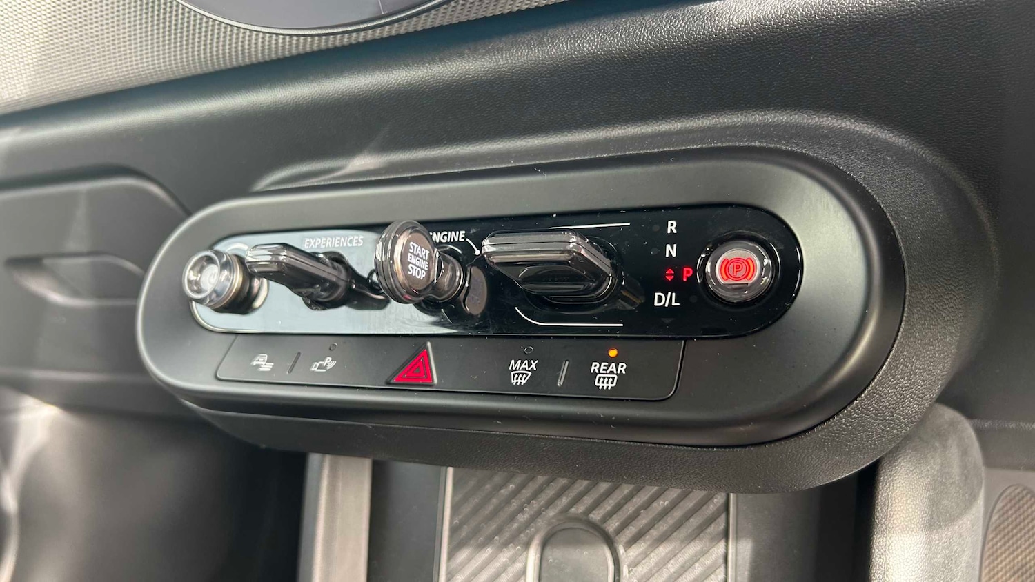 Used MINI Cooper 2024 for sale - 77913600: Photo 31