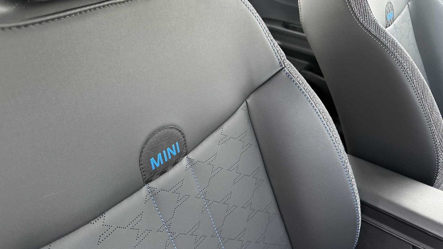 Used MINI Cooper 2025 for sale - 76230285: Photo 18