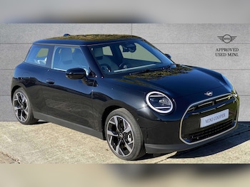 Used MINI Cooper 2025 for sale - 76587633: Photo