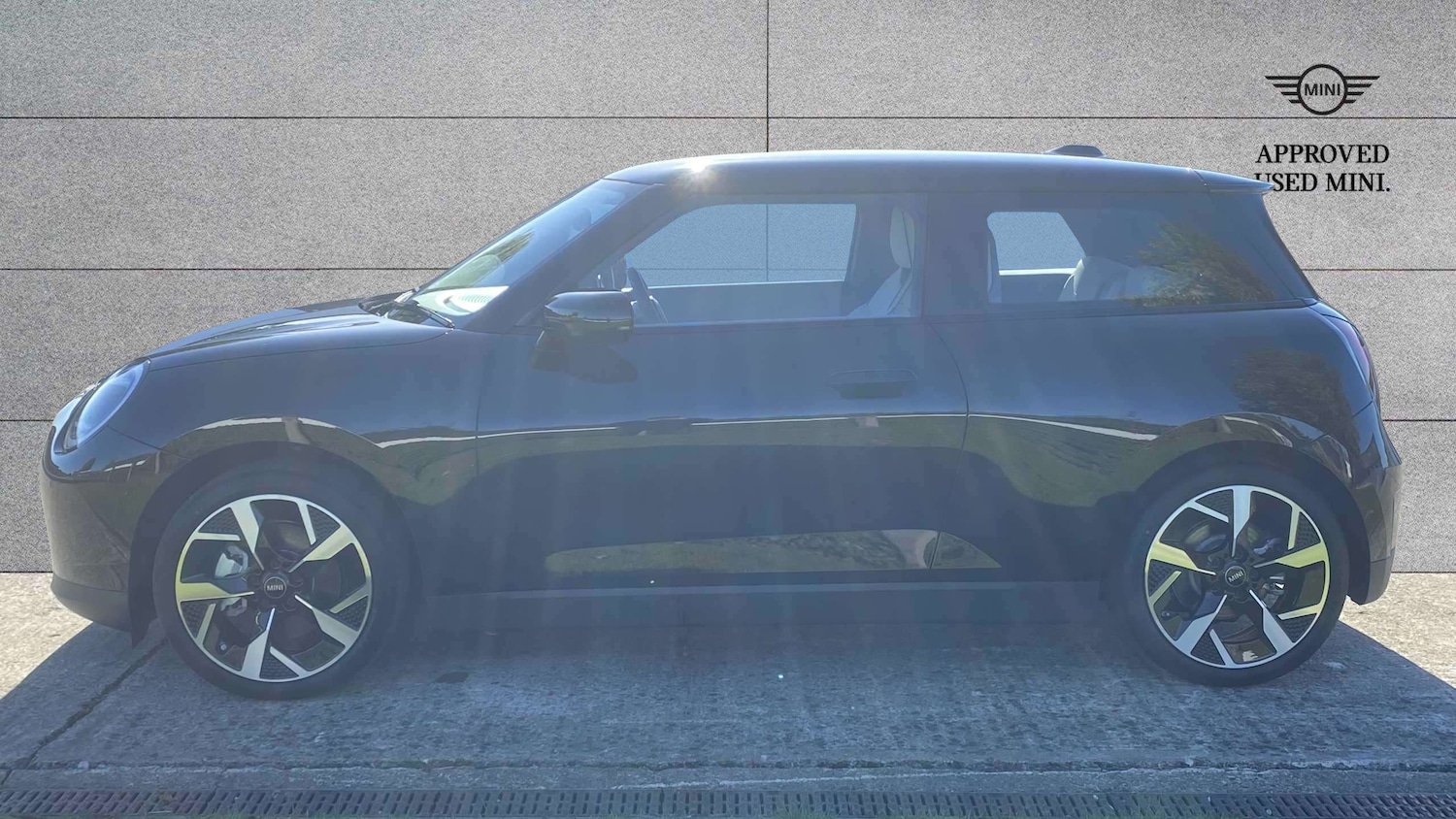 Used MINI Cooper 2025 for sale - 76587633: Photo 4