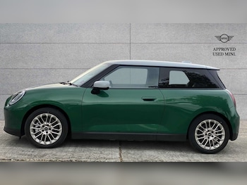 Used MINI Cooper 2025 for sale - 76016009: Photo