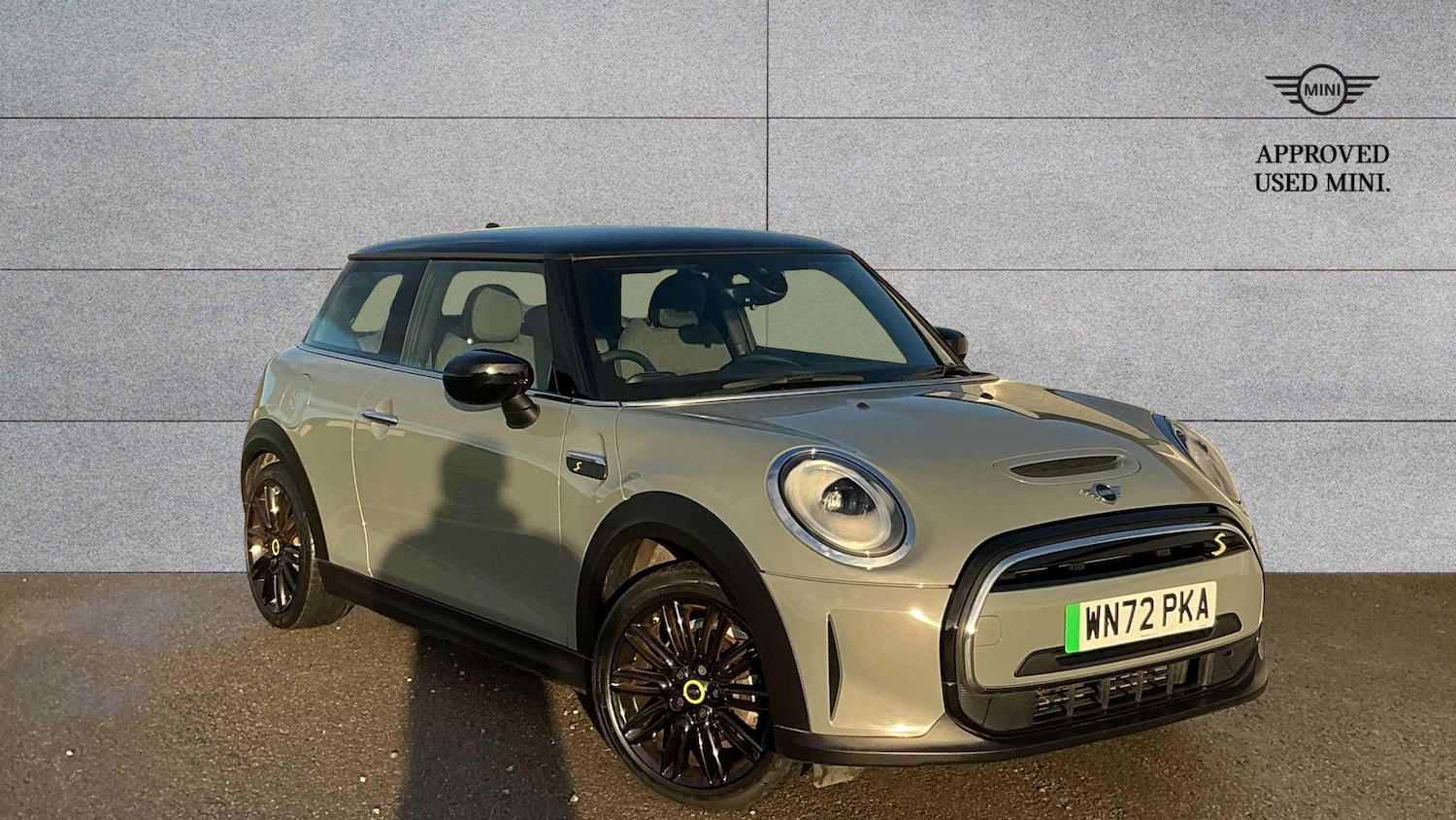 Used MINI Hatch 2022 for sale - 76705225: Photo 1