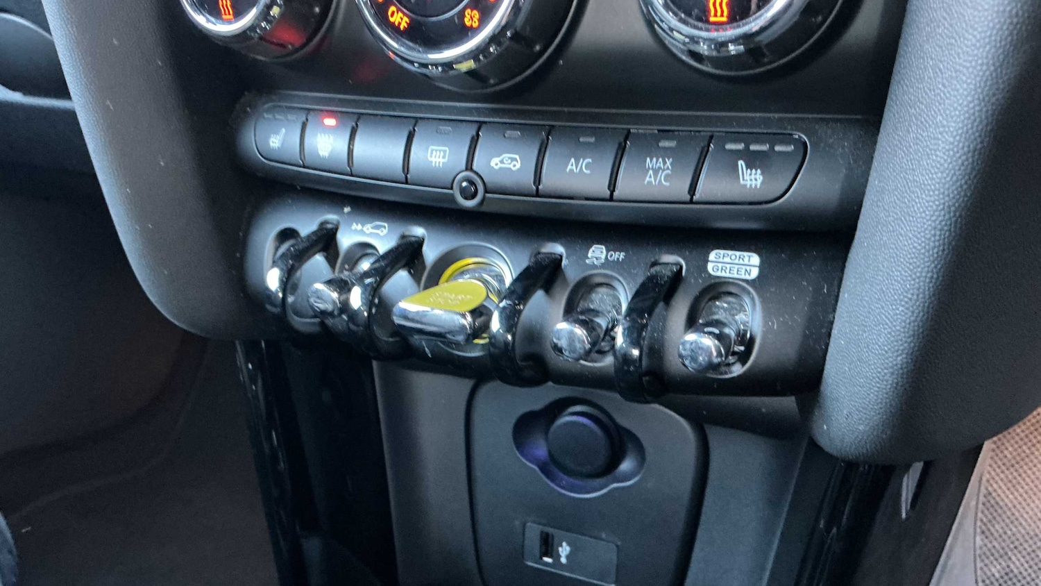 Used MINI Hatch 2022 for sale - 76705225: Photo 30