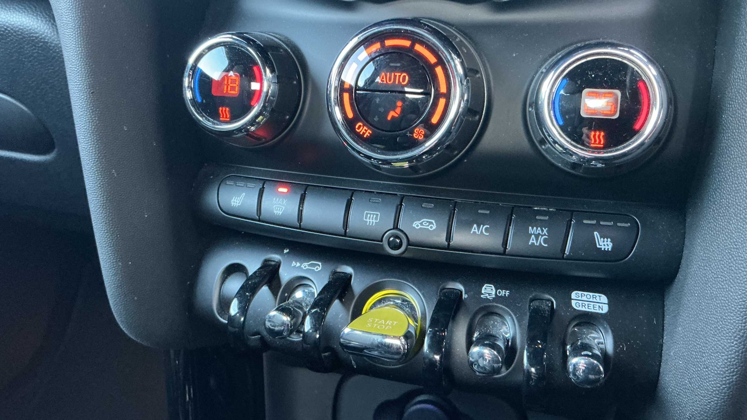 Used MINI Hatch 2022 for sale - 76705225: Photo 31