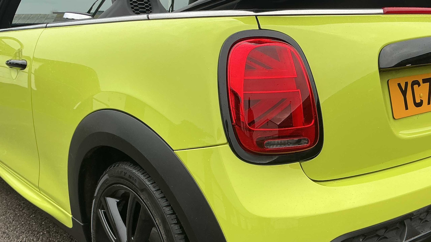 Used MINI Convertible 2023 for sale - 76610617: Photo 12