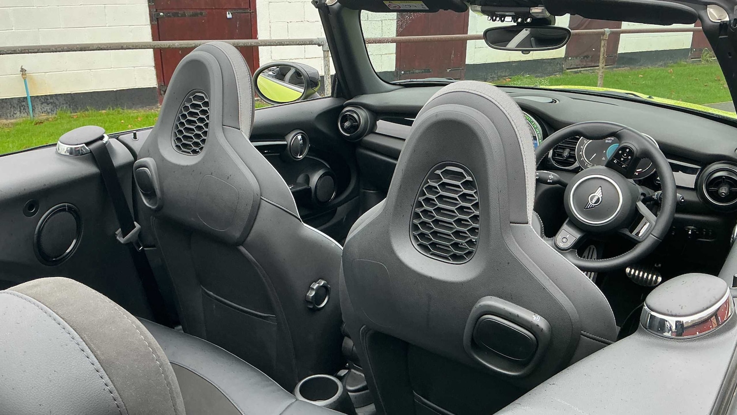 Used MINI Convertible 2023 for sale - 76610617: Photo 21