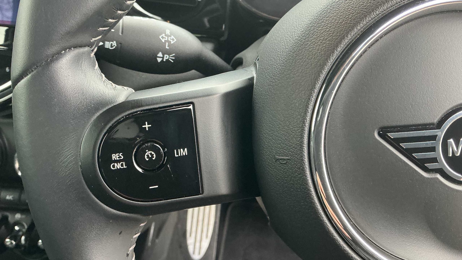 Used MINI Convertible 2023 for sale - 76610617: Photo 29