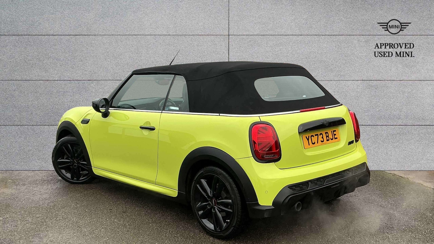 Used MINI Convertible 2023 for sale - 76610617: Photo 7