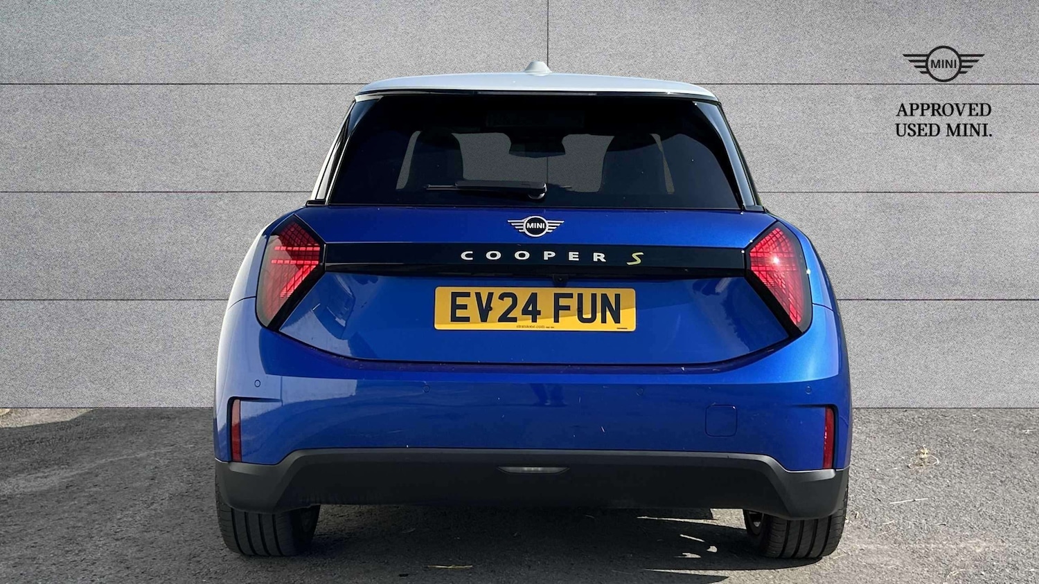 Used MINI Cooper 2024 for sale - 78209184: Photo 3