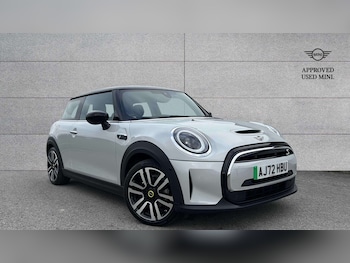 Used MINI Hatch 2022 for sale - 77810947: Photo