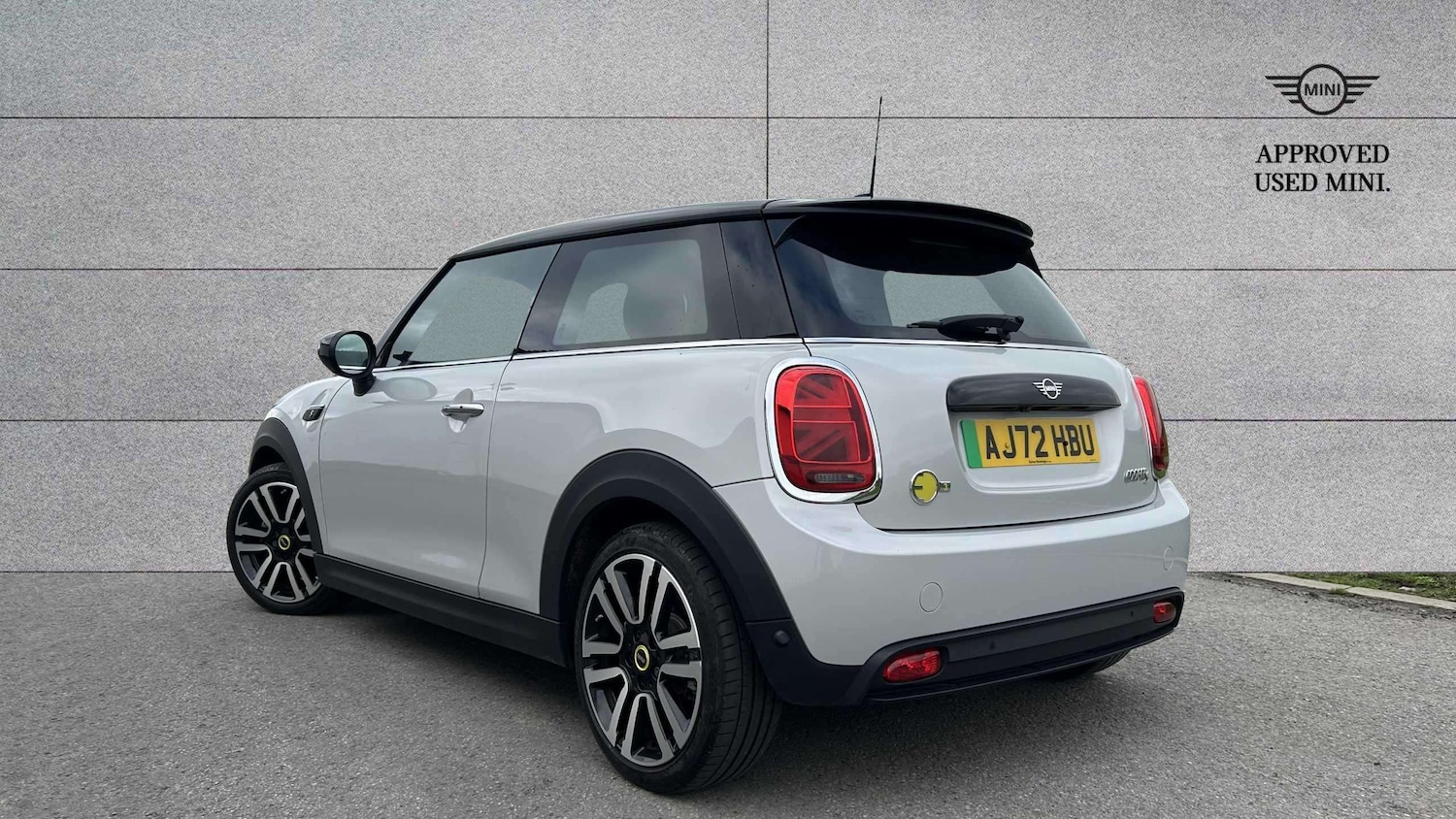 Used MINI Hatch 2022 for sale - 77810947: Photo 3