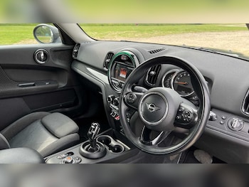 Used MINI Countryman 2018 for sale - 75218836: Photo