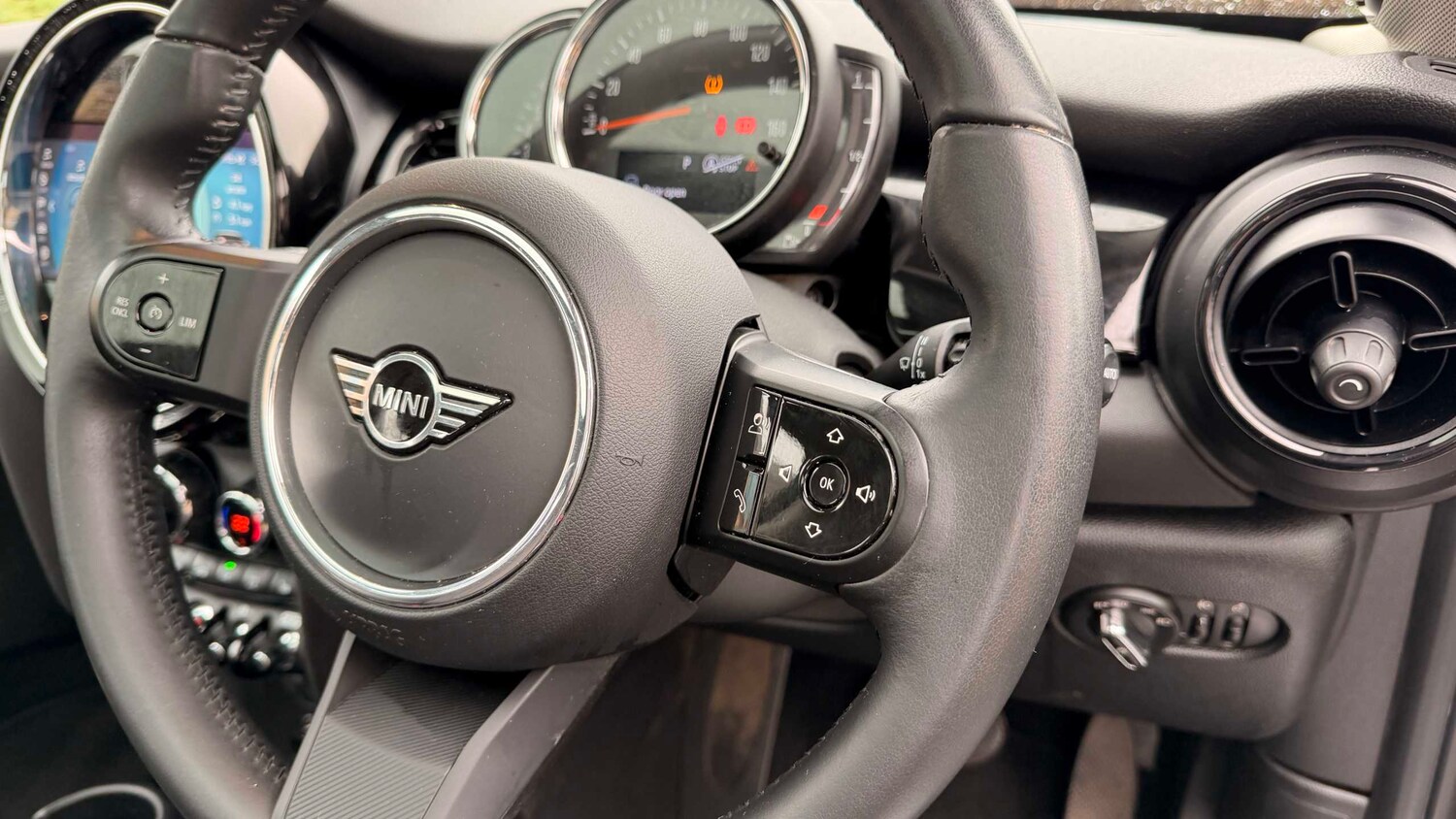 Used MINI Hatch 2022 for sale - 78137622: Photo 15