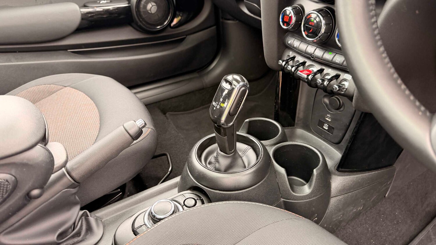 Used MINI Hatch 2022 for sale - 78137622: Photo 19