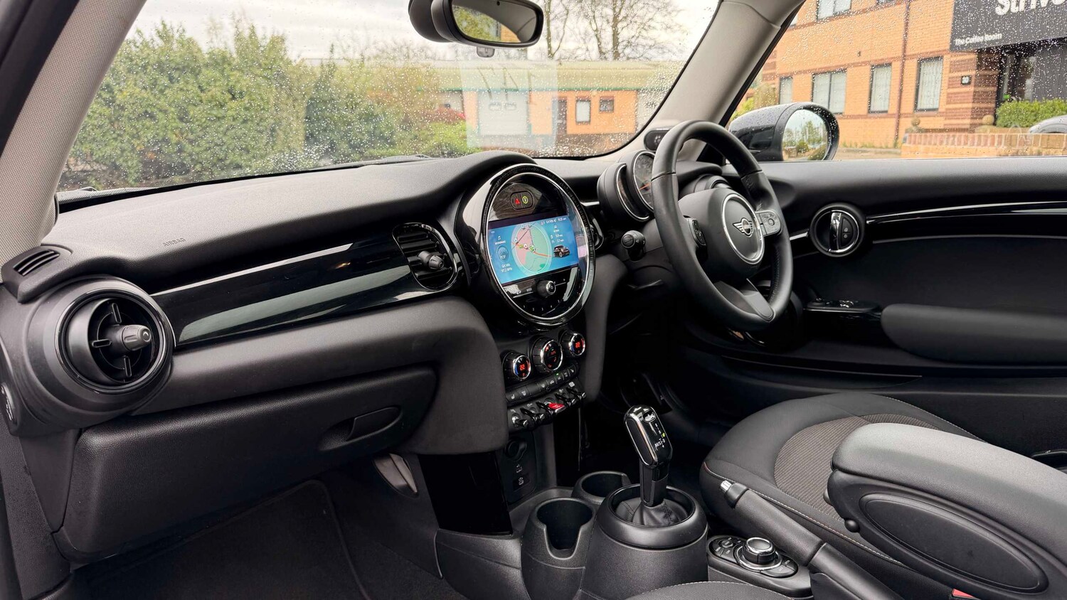 Used MINI Hatch 2022 for sale - 78137622: Photo 27