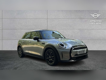 Used MINI Hatch 2023 for sale - 79390839: Photo
