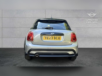 Used MINI Hatch 2023 for sale - 79390839: Photo