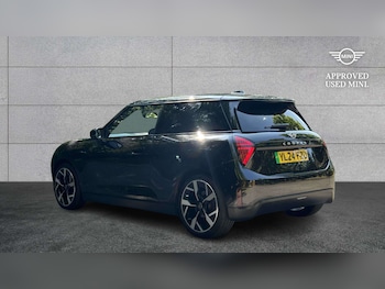 Used MINI Cooper 2024 for sale - 79118038: Photo
