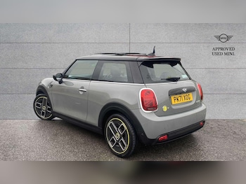 Used MINI Hatch 2021 for sale - 76774280: Photo