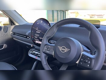 Used MINI Cooper 2024 for sale - 75217543: Photo