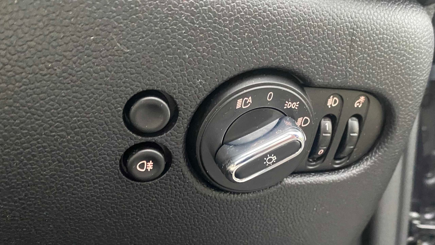 Used MINI Convertible 2022 for sale - 77076662: Photo 18