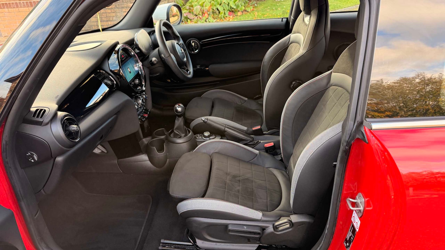 Used MINI Hatch 2021 for sale - 76442456: Photo 19