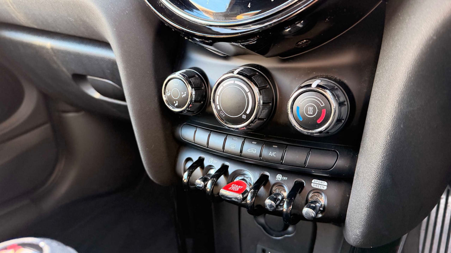 Used MINI Hatch 2021 for sale - 76442456: Photo 30