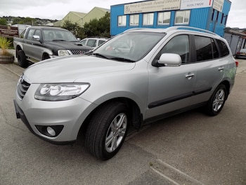 Used Hyundai Santa Fe 2011 for sale - 75582110: Photo