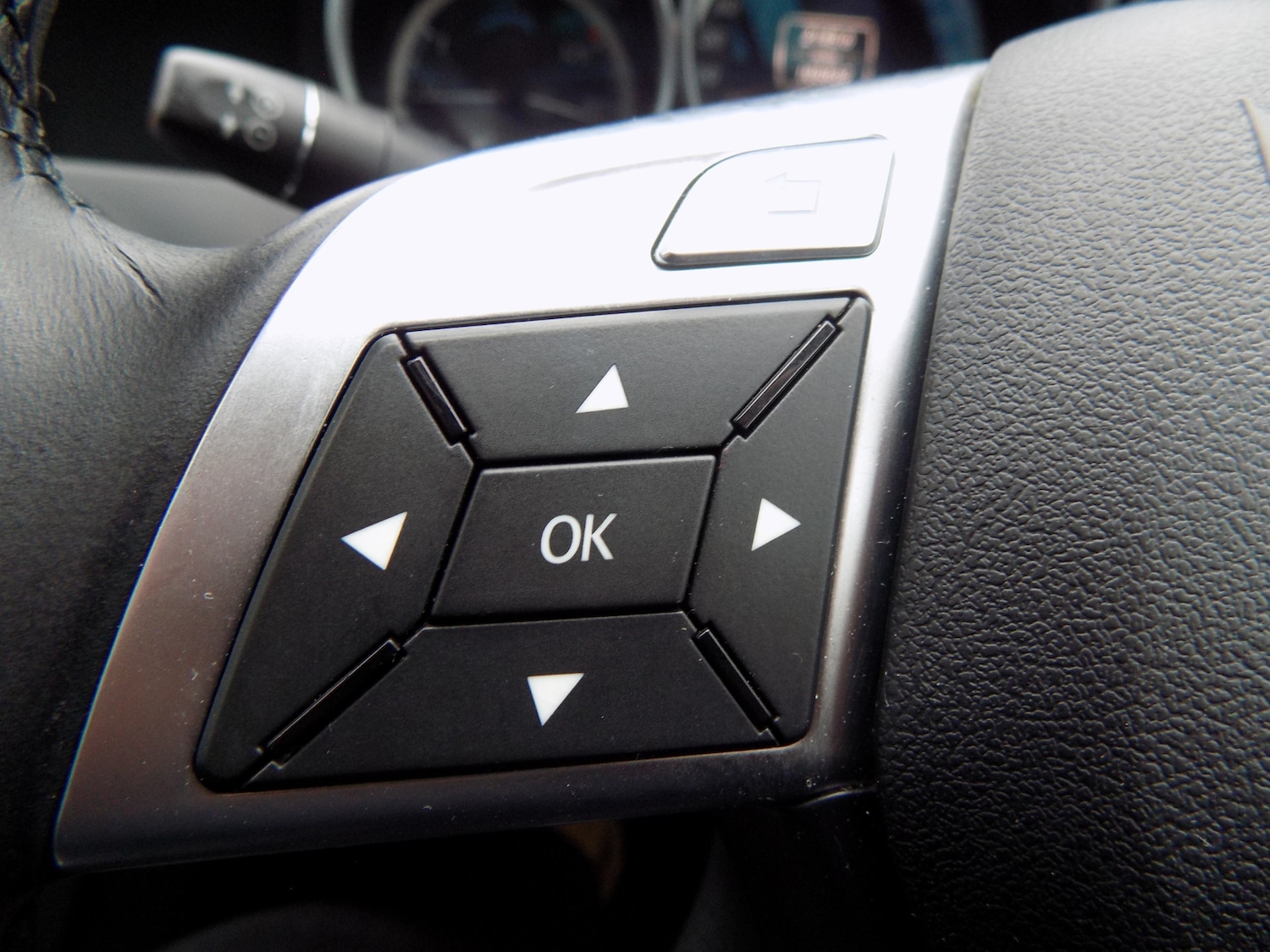 Used Mercedes-Benz C Class 2011 for sale - 77435852: Photo 15