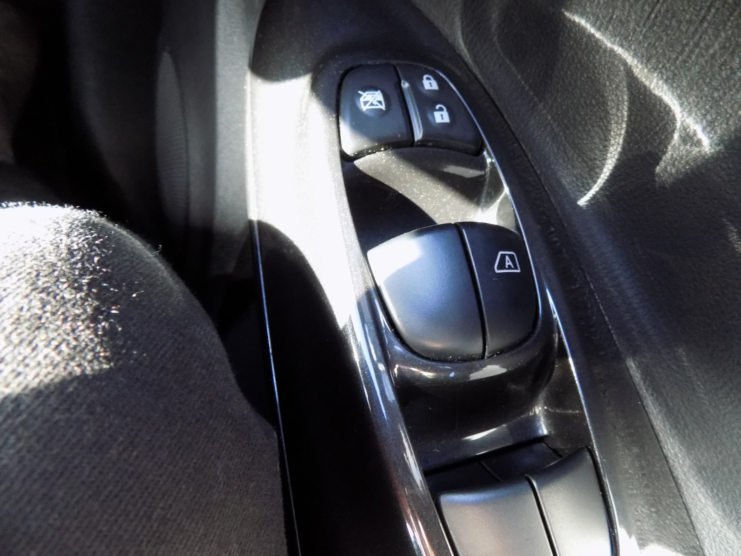 Used Nissan Juke 2016 for sale - 76882004: Photo 16