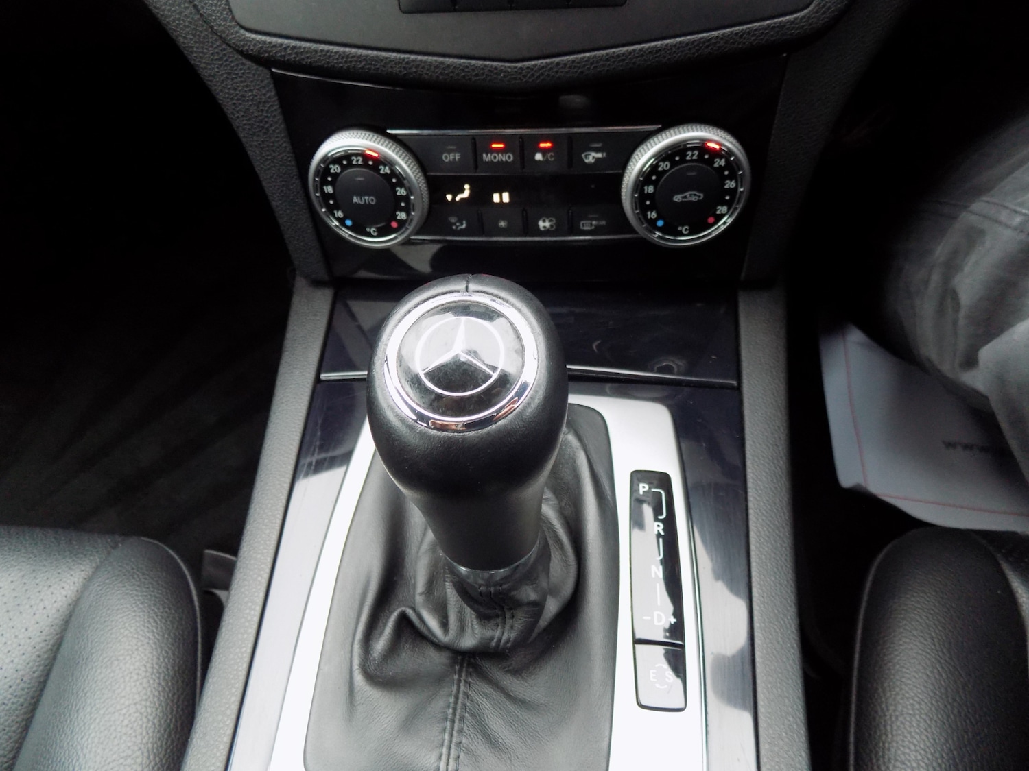 Used Mercedes-Benz C Class 2010 for sale - 77592922: Photo 10