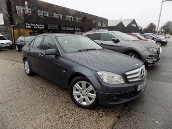 Used Mercedes-Benz C Class 2010 for sale - 77592922: Photo
