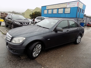 Used Mercedes-Benz C Class 2010 for sale - 77592922: Photo